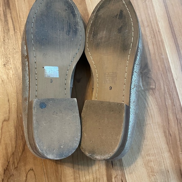 Metalic and tan Seychelles loafers - Picture 6 of 6